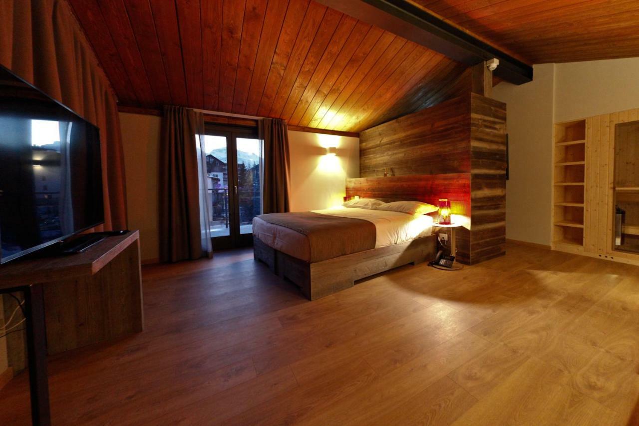 Du Parc Hotel Oulx 外观 照片